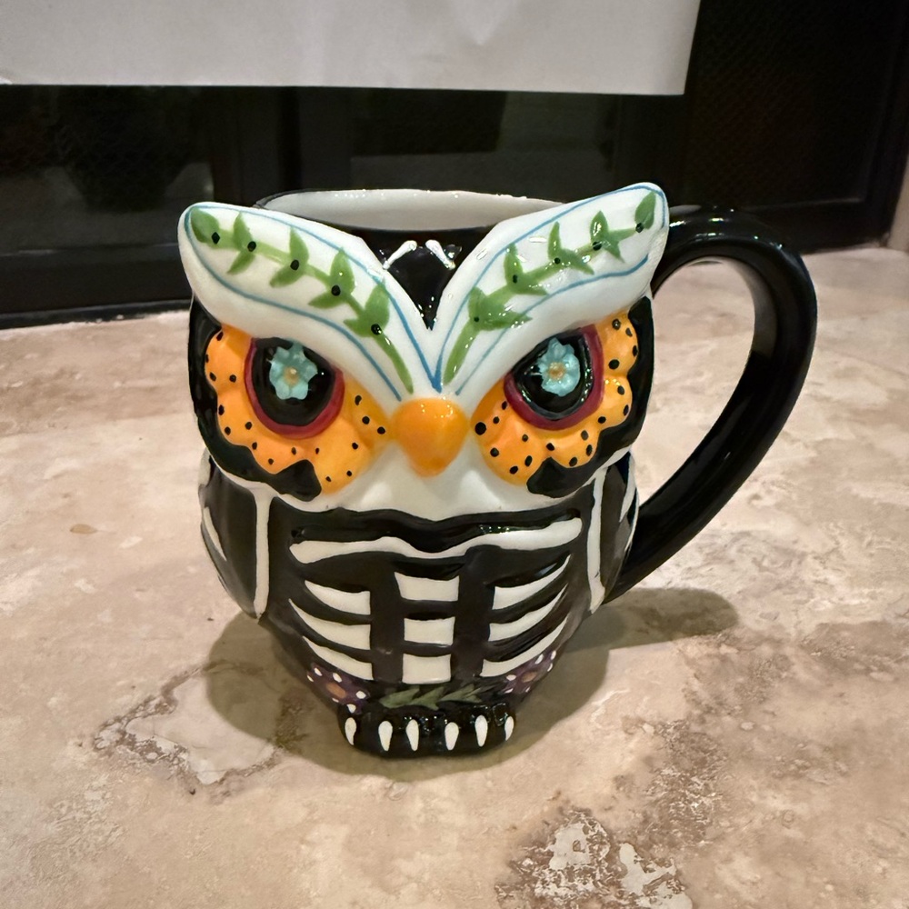 Eli + Ana OWL Coffee Mug Figural 16oz 3D Halloween Skeleton Day of Dead